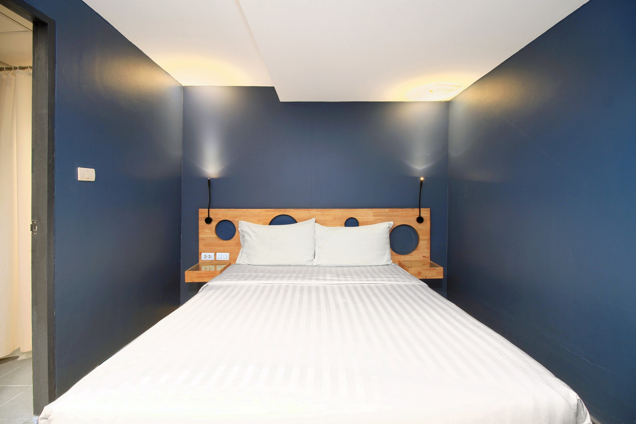 Cubic Room